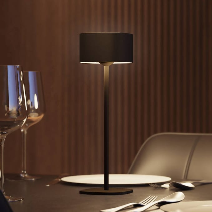Calex Serino Oplaadbare Tafellamp - Draadloos - Binnen en Buiten - Warm Wit Licht - Dimbaar - Zwart