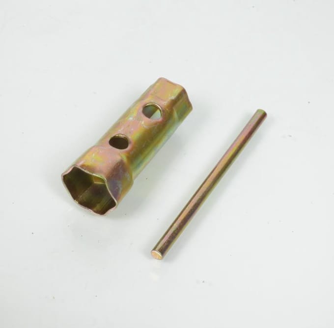 Clé à bougie de 18/21mm 70mm avec tige de force pour moto cyclo scooter