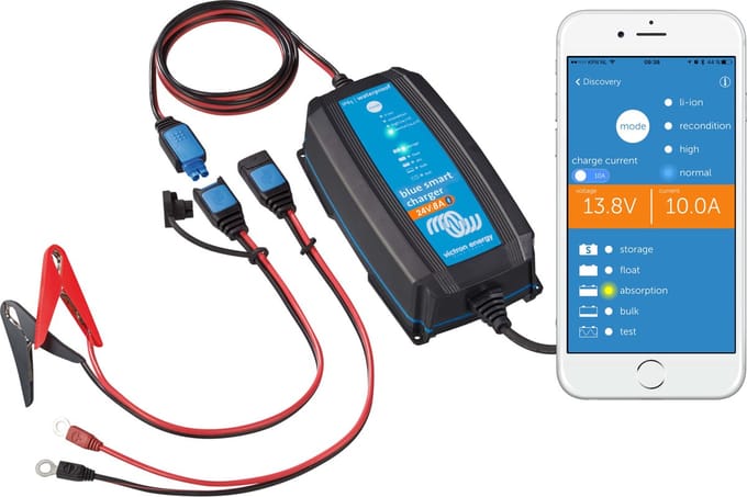 Victron Blue Smart IP65 (Type: 24V/8A)