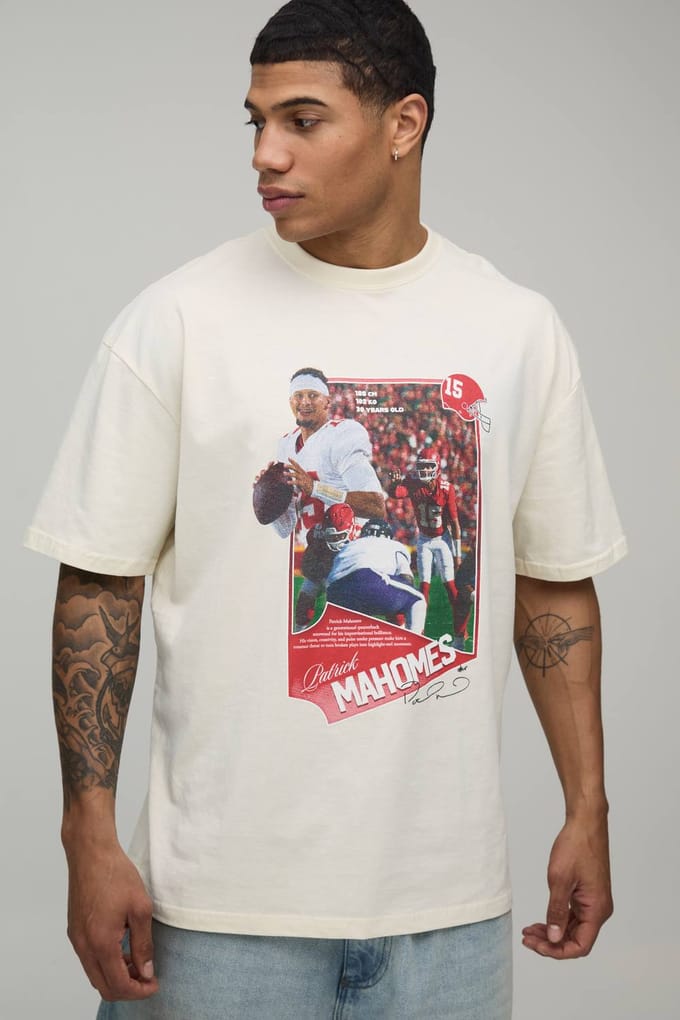 Oversized NFLPA Patrick Mahomes License Printed T-Shirt | Ecru | Size Medium