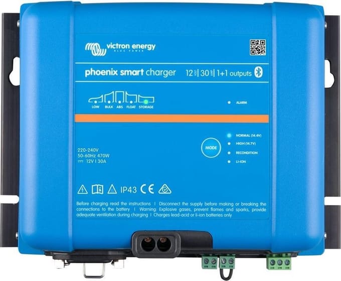 Victron Phoenix Smart IP43 24/16(3) acculader
