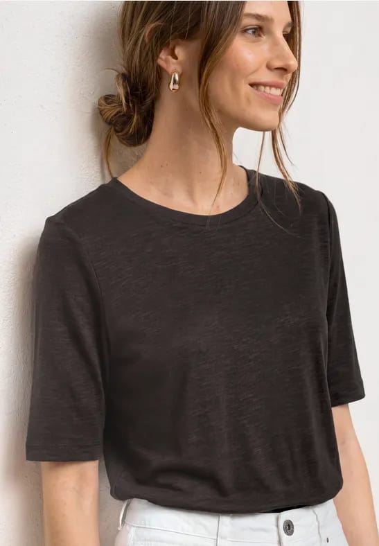 Basic Shirt met ronde hals in Unifarbe
