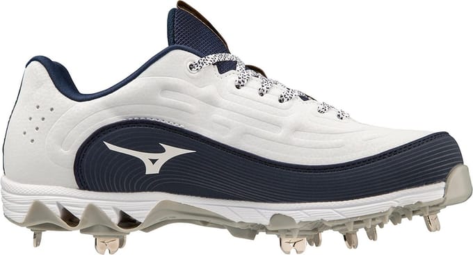 Mizuno - Softbal - 9-spike Swift 8 - Softbalschoen - Met Metal Spikes - Dames - Wit/Zwart - US 9 / EU 40,5