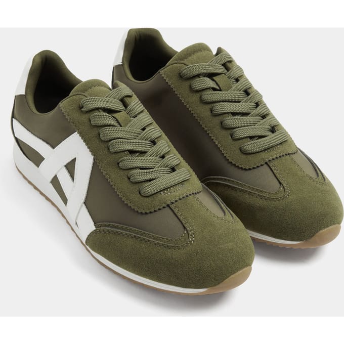 Yours Kaki Groene Sneakers Met Smalle Zool In Brede Epasvormsize 42E