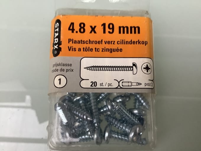 Star-X. Plaat schroef. Cilinder kruis kop. Verzinkt. 20 stuks. 4.8 x 19 mm. Schroeven.