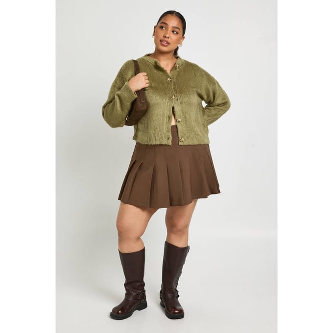 boohoo Dames Plus Fluffy Cardigan met ronde hals | Khaki | Maat: 28