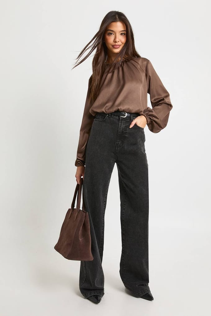 boohoo Dames Plisse top met ballonmouwen | Espresso | Maat: 6