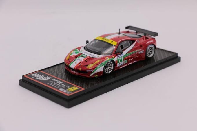 1:43 Diecast modelauto Ferrari 458 Italia GT2 AF Corse #71 24H LeMans 2012 100pc BBR Models