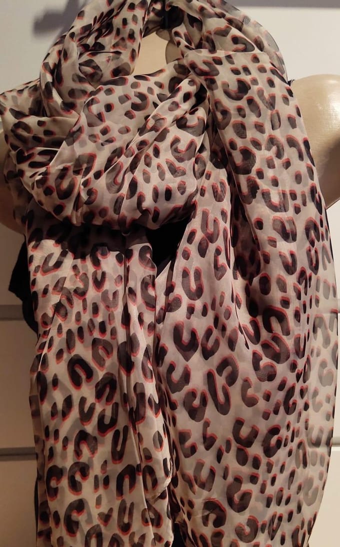 Dames lange sjaal panterprint silk feeling multikleuren