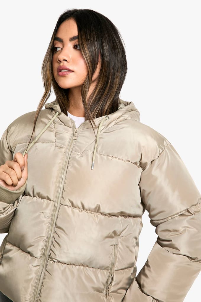 boohoo Dames Hooded Short Puffer | Sage | Maat: 14