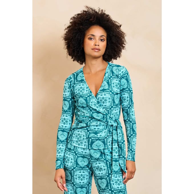Top Aven | Teal Hearts