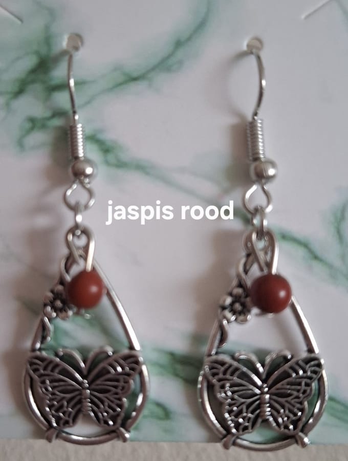 "Jaspis Rood" Waterdruppel / Vlinder Oorbellen
