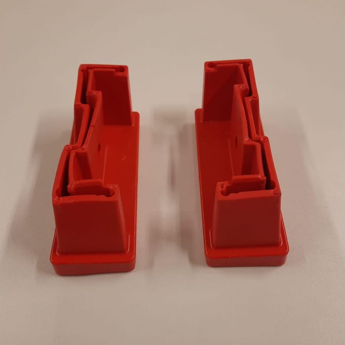 DAS Trapdop Trapvoet met Sleuf voor de oploopkant - Links & Rechts Rood