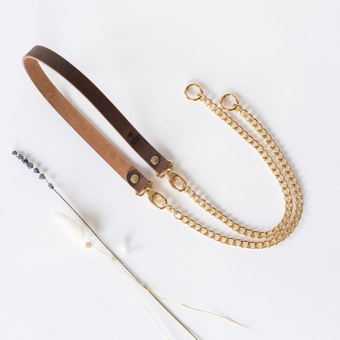 The Leather Rebel - Telefoonkoord - buffel bruin - goud