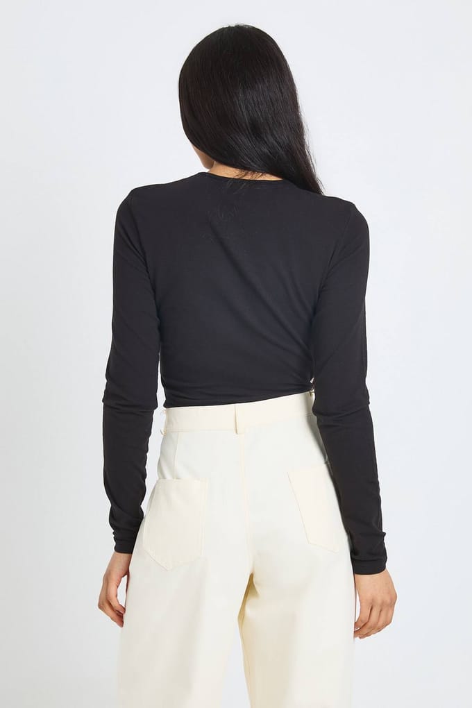 boohoo Dames Lange Basic Bodysuit Met Lange Mouwen En Ronde Hals | Black | Maat: 18