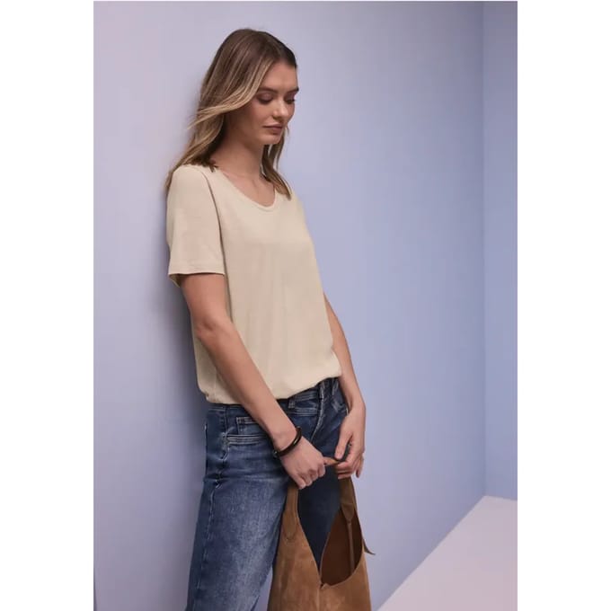 Basic Shirt
