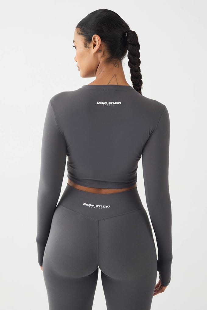 Dames DSGN Studio Ultra Sculpt Longsleeve Top | Houtskool | Maat: Medium