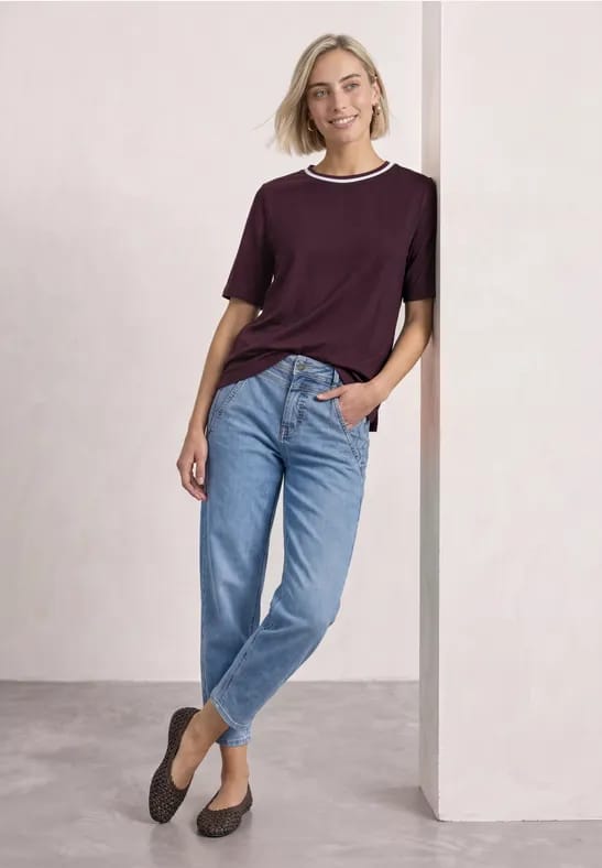 Shirt met ronde hals en contrasterend detail