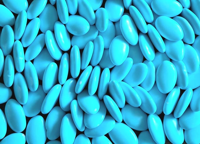 amandel-boon - BLAUW - Amandel-dragee klein aviola-amandel suikerboon doopsuiker blauw 350 gram