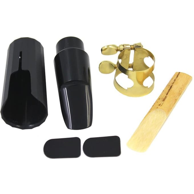 Sopraansax Saxofoonmondstuk Kunststof met dop Metalen gesp Riet Mondstuk Patches Pads Kussens black
