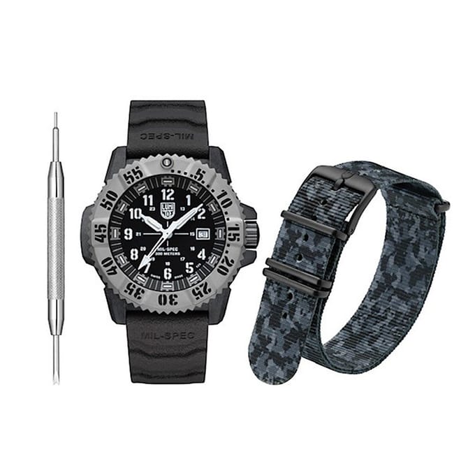 Luminox MIL-SPEC XL.3351.SET MIL-SPEC Inspired Horloge