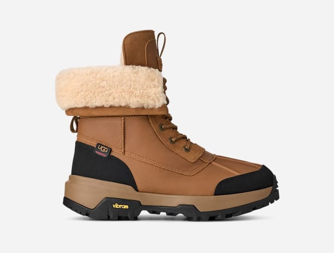 UGG® Adirondack Boot XXV for Men in Brown, Size 7, Leather/Polyester/Wool