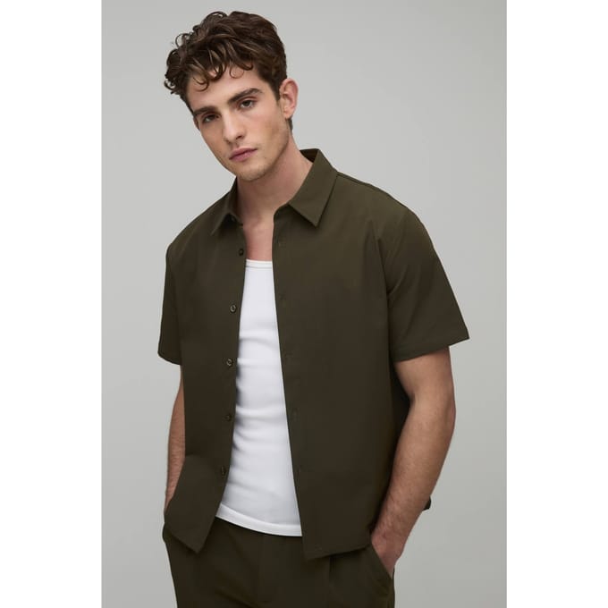 Regular Fit Technical Stretch Short Sleeve Shirt | Khaki | Size Medium