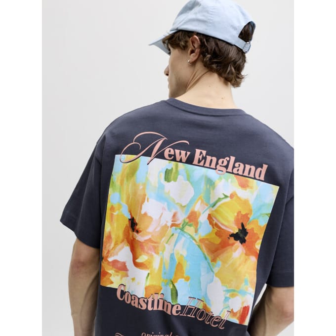 JACK&JONES - JORMONTAUK BACK GRAPHIC TEE SSCN EA26 SN - Heren - T-shirts