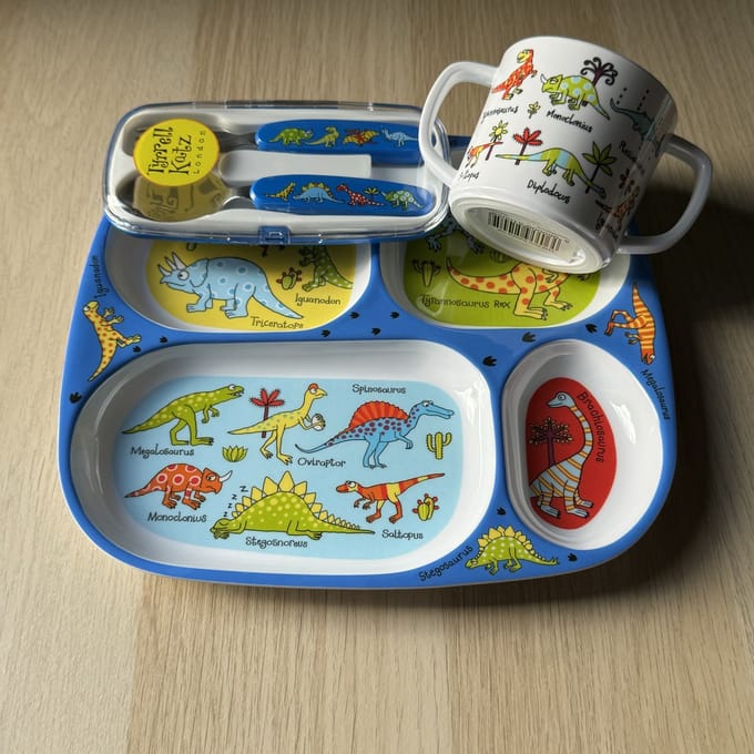 Dino Dinosaurus kinder servies set melamine vakjesbord + trainingsbeker + bestek - Tyrrell Katz