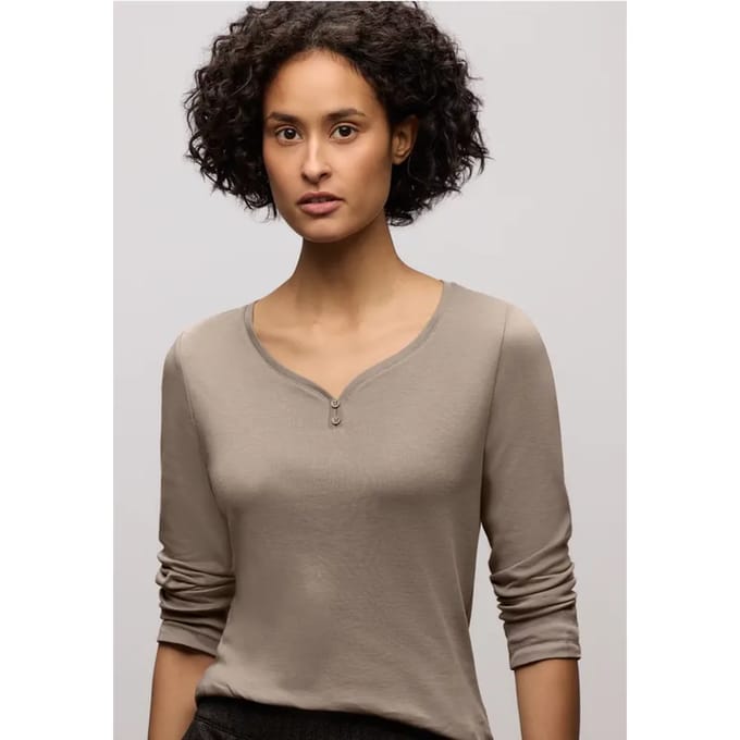 Basic shirt met knoopdetail