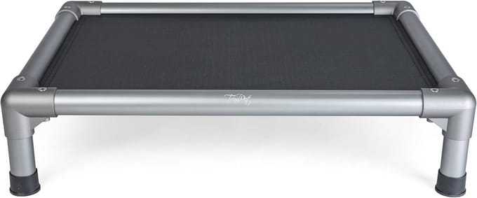 Verhoogd Hondenbed van Geanodiseerd Aluminium - Premium Hoogslaper (90 x 70 cm)