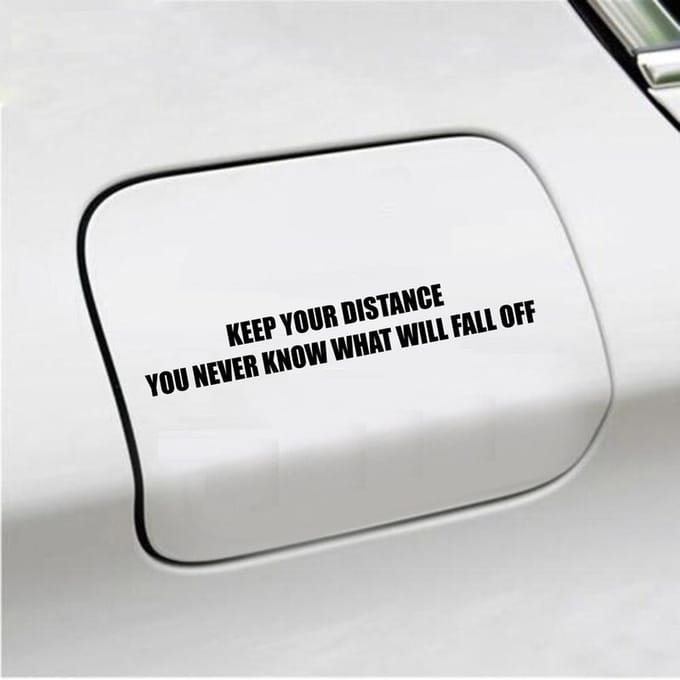 Bumpersticker - Keep Your Distance - 3,5 X 24,4 - Zwart