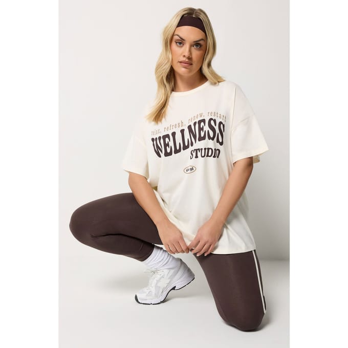 Yours Active Crème 'Wellness Studio' Tshirt Size 42