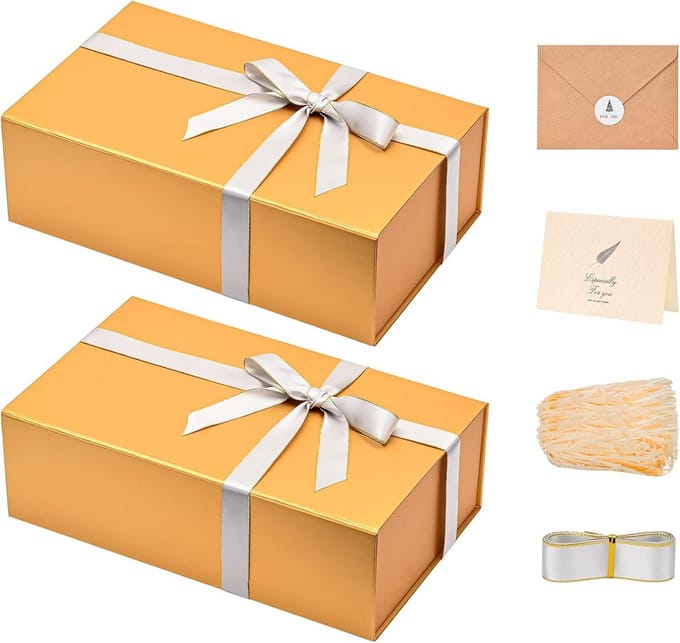 Luxe geschenkdozen met deksel en lint - 2 stuks - Goudkleurig - Inclusief kaart en vulling