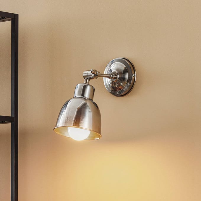 Euluna - wandlamp - 1licht - staal - H: 22 cm - E27 - chroom