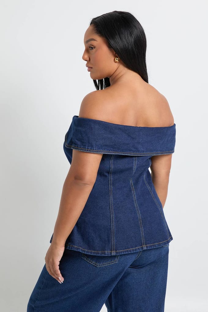 boohoo Dames Plus Bardot Button Down Denim Top | Indigo | Maat: 24