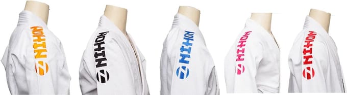 Judopak Nihon Rei 2.0 borduring | Rood (Maat: 90)