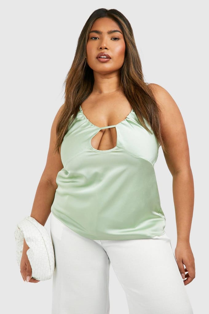boohoo Dames Plus Cami Top met uitsnijdingsdetail en geraffeld ontwerp | Munt | Maat: 46