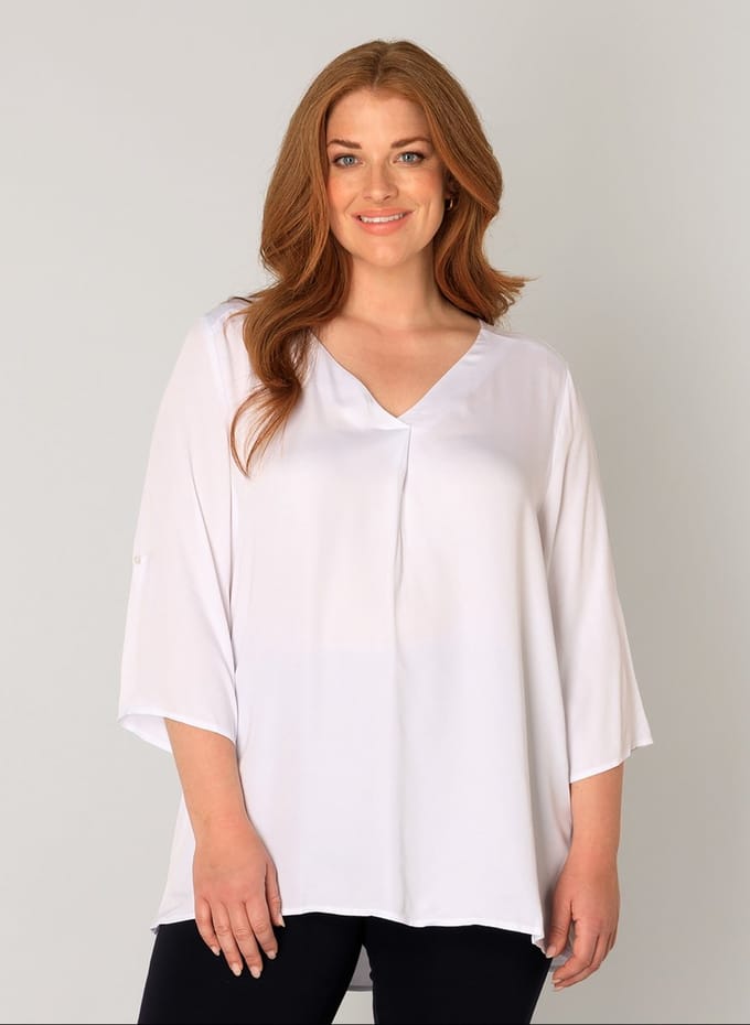 BASE LEVEL CURVY Yanina Blouse - White - maat 3(52)