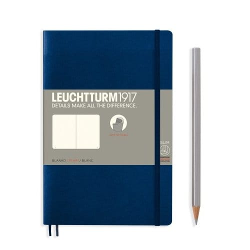 Leuchtturm1917 notitieboekje paperback b6+ blanco navy blauw