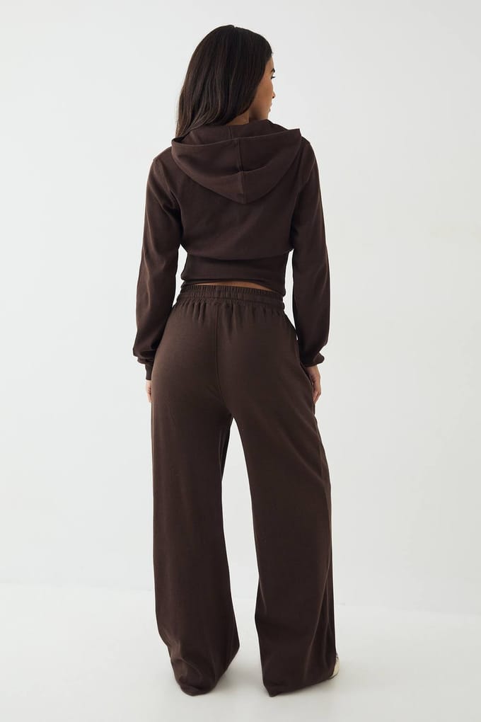 Dames DSGN Studio Rib Rechte Pijp Jogger | Dark Chocolate | Maat: Medium