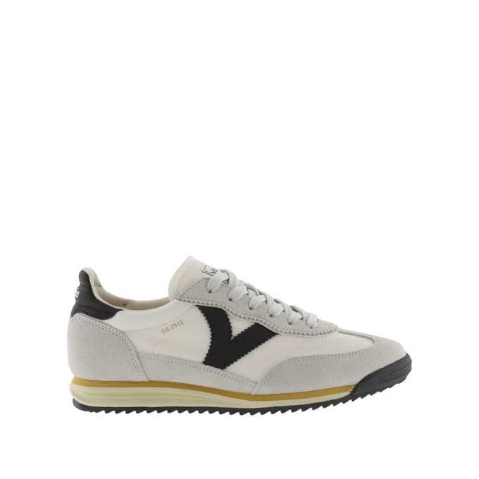 Trainers Victoria Saturno