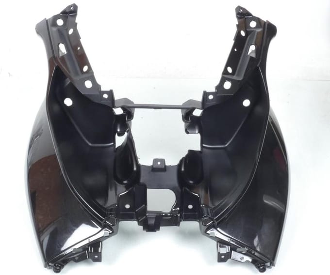 Beenschild vooraan voor scooter Piaggio 125 MP3 2008-2011 65370460XN2 zwart 98-A Nieuw