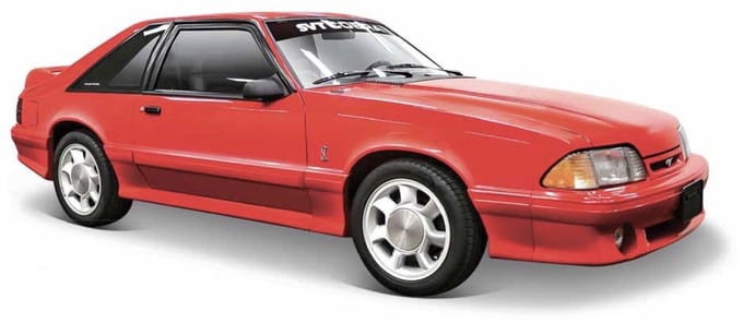Maisto Ford Mustang - Modelauto - Schaal 1:24 - Rood