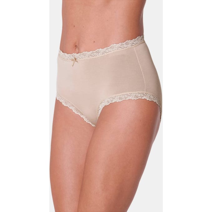 Drie tailleslips - karamel - Gr. 48 van Goldner Fashion