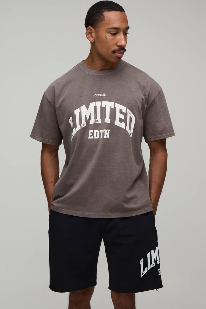 Oversized Gewassen Limited Edition Bedrukt T-shirt & Short Set | Washed Chocolate | Size Medium