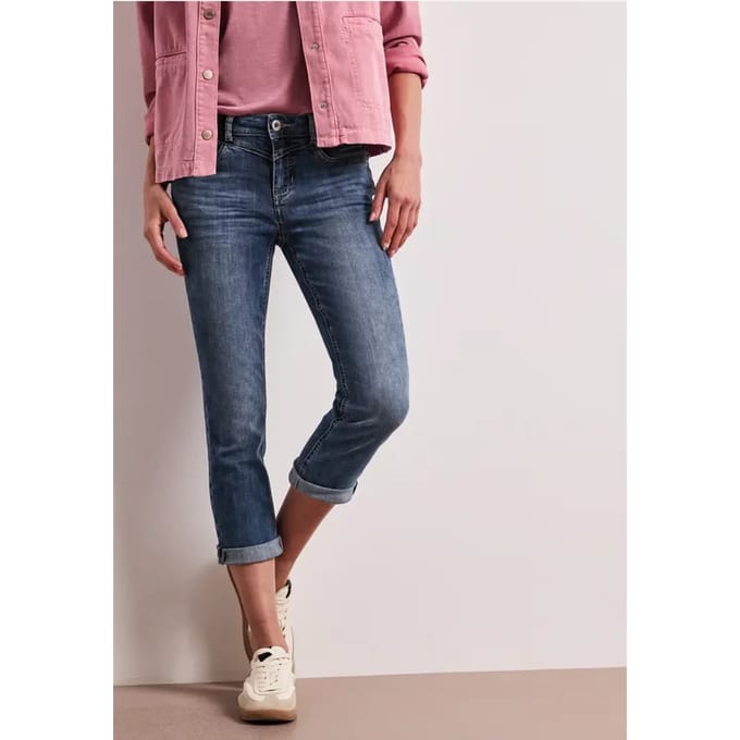 7/8 Slim Leg jeans in casual fit