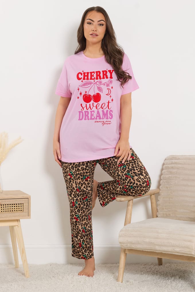 Yours Roze 'Cherry Sweet Dreams' Luipaardpyjamaset Size 42-44