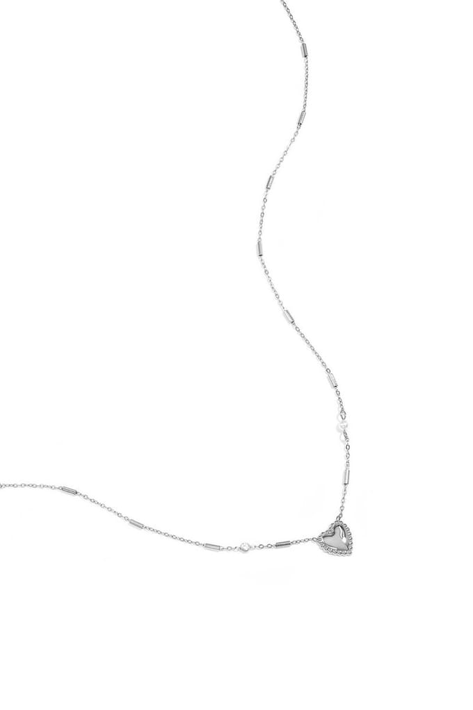Bijoutheek Collier Fijn Hart Parel Steentje Zilverkleurig