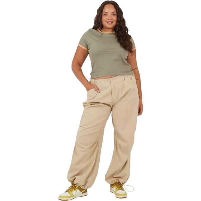 Brave Soul Dames/Dames Ringer Crew Hals Plus T-shirt (Kaki/Camel)